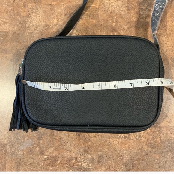 Crossbody black purse - Picture 2 of 4